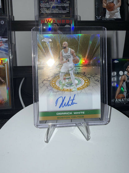 Derrick White 2025 Topps Chrome Gold Refractor Autograph /50 Celtics Basketball Card