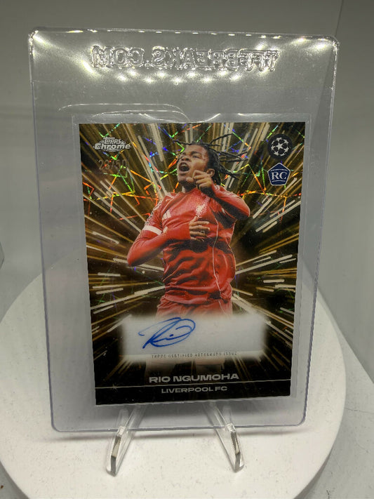 2025/26 Topps Chrome UEFA Rio Ngumoha Black Lazer Auto /50 Liverpool FC Champions League