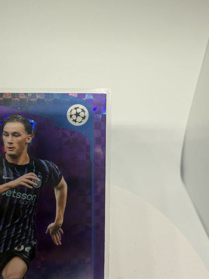 2025/26 Topps Chrome UEFA Pio Esposito Purple Refractor Rookie /75 Inter Milan UCC
